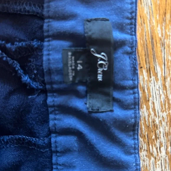 J. Crew Navy Scalloped-Edge Shorts - Picture 2 of 3